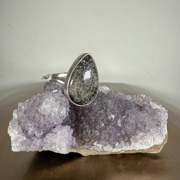 Fossil Coral Gemstone Gray Teardrop Handmade Silver Ring Artisan Jewelry Size 7 - Picture 2 of 5